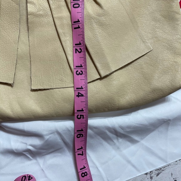 ☀️Red by Valentino bag ☀️ - Picture 6 of 8